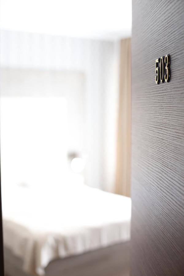 Hotel Bulevard Fagaras Exterior photo